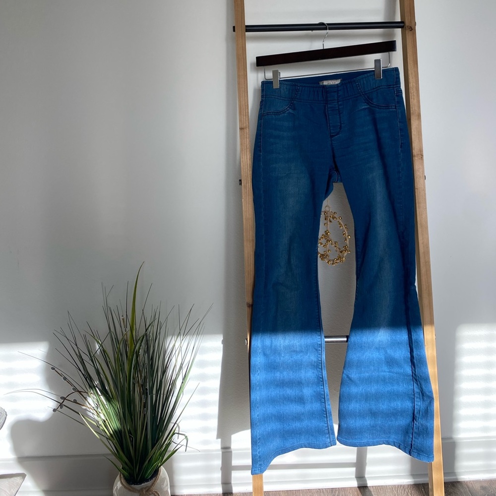 Free People Flare Jeans Size 28